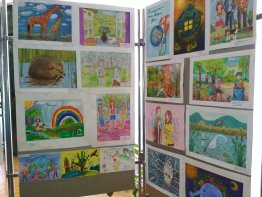Открытие выставки  детских рисунков «Планета - наш общий дом!»
